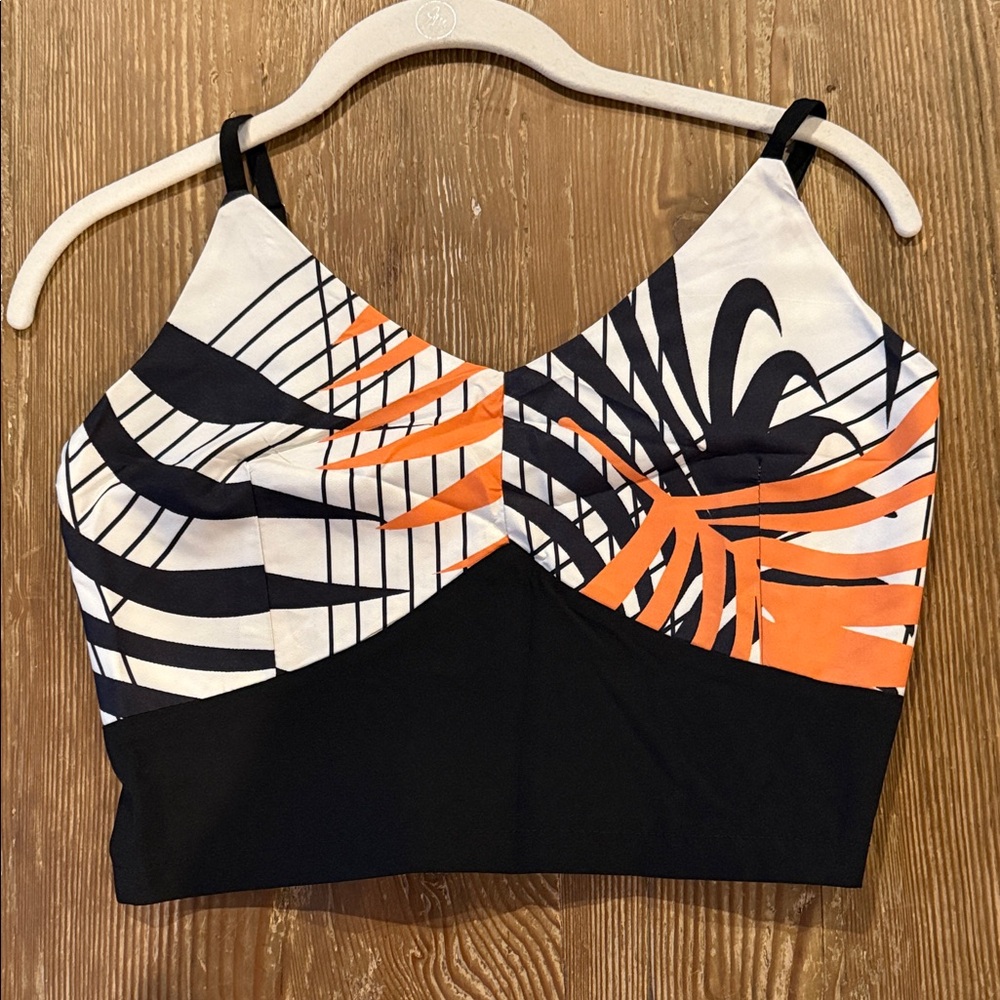 SHEIN Black White and Orange Palm-Print Cropped Tank Top